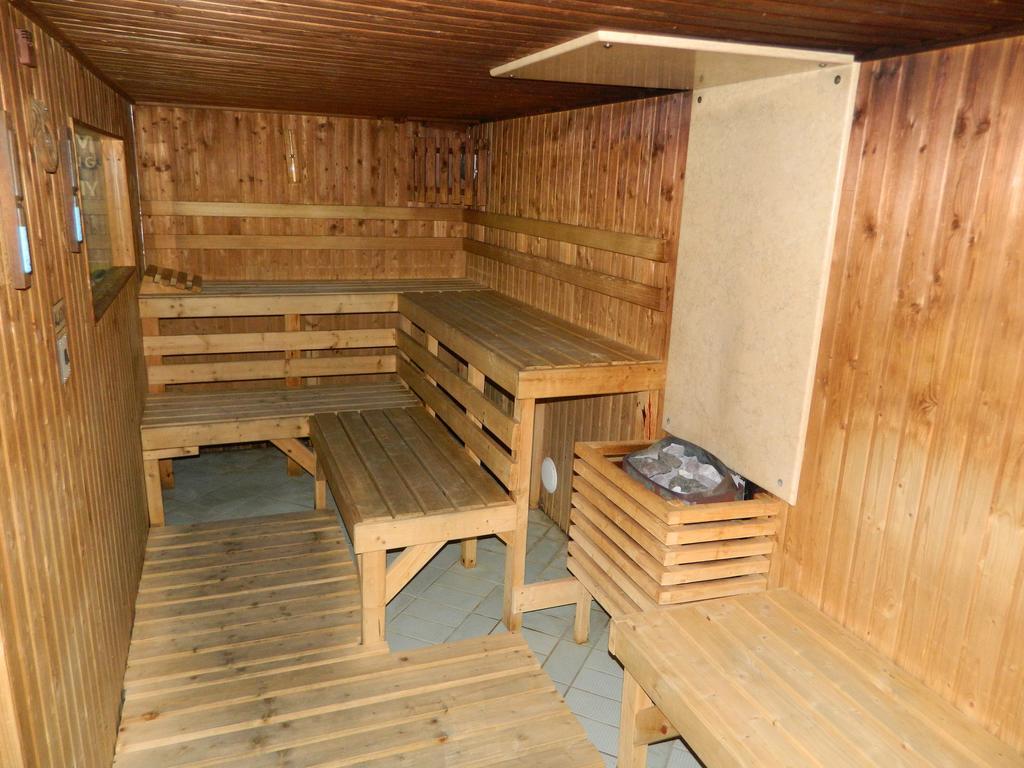 Spa Apartment Parkowy Chojnice Værelse billede
