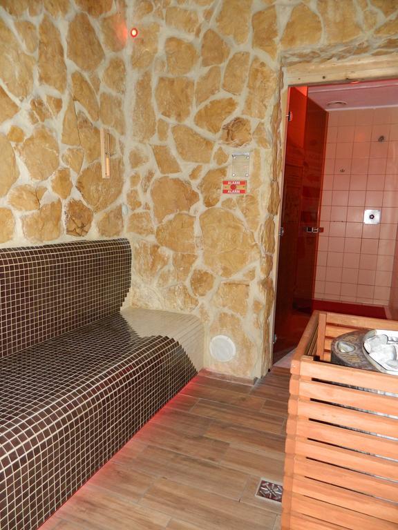 Spa Apartment Parkowy Chojnice Værelse billede